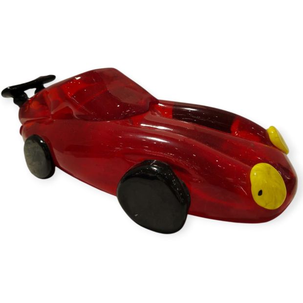 "Mito Rosso" – Coche deportivo inspirado en Porsche, fabricado en cristal de Murano moldeado a mano.